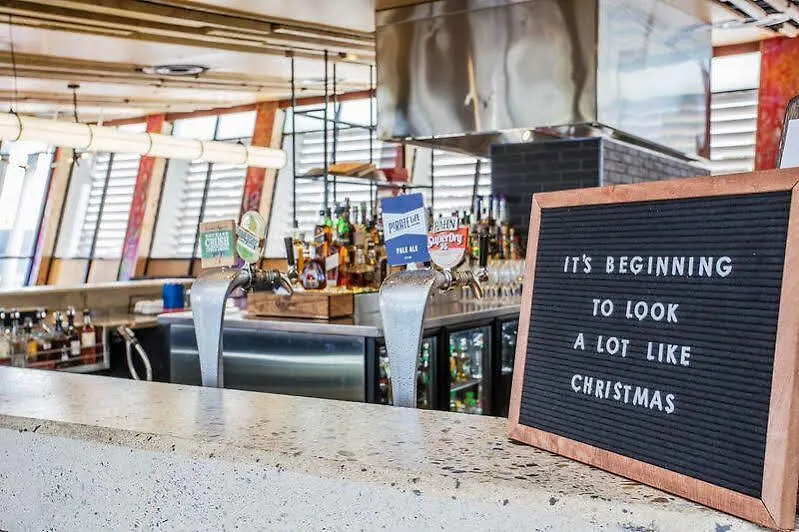 ***  Highlander Hotel Bar Kitchen Rooftop Adelaide Australia